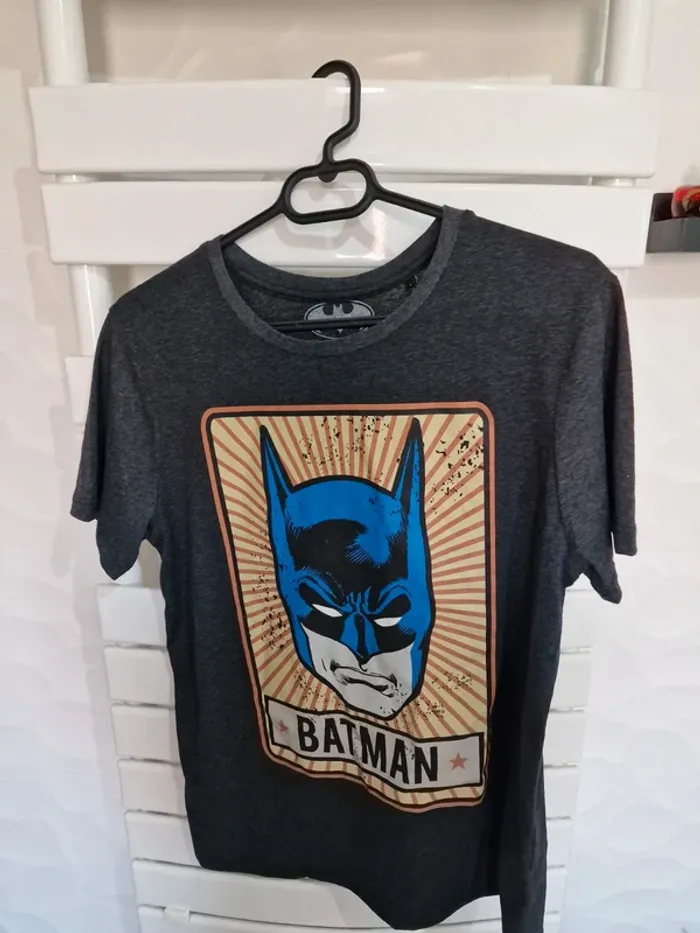 tee-shirt gris Batman