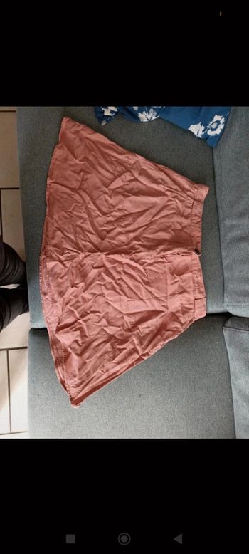 Jolie jupe courte Etam taille 42