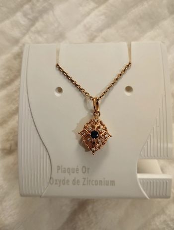 Collier