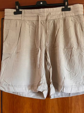Short beige Esprit 42 neuf