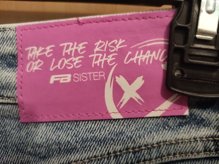 Jeans - photo numéro 2