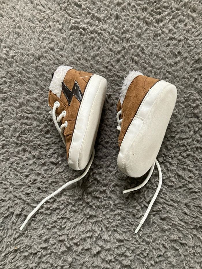 Chaussure montante 9/12 mois - photo numéro 4