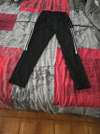 Pantalon Adidas en 14 ans