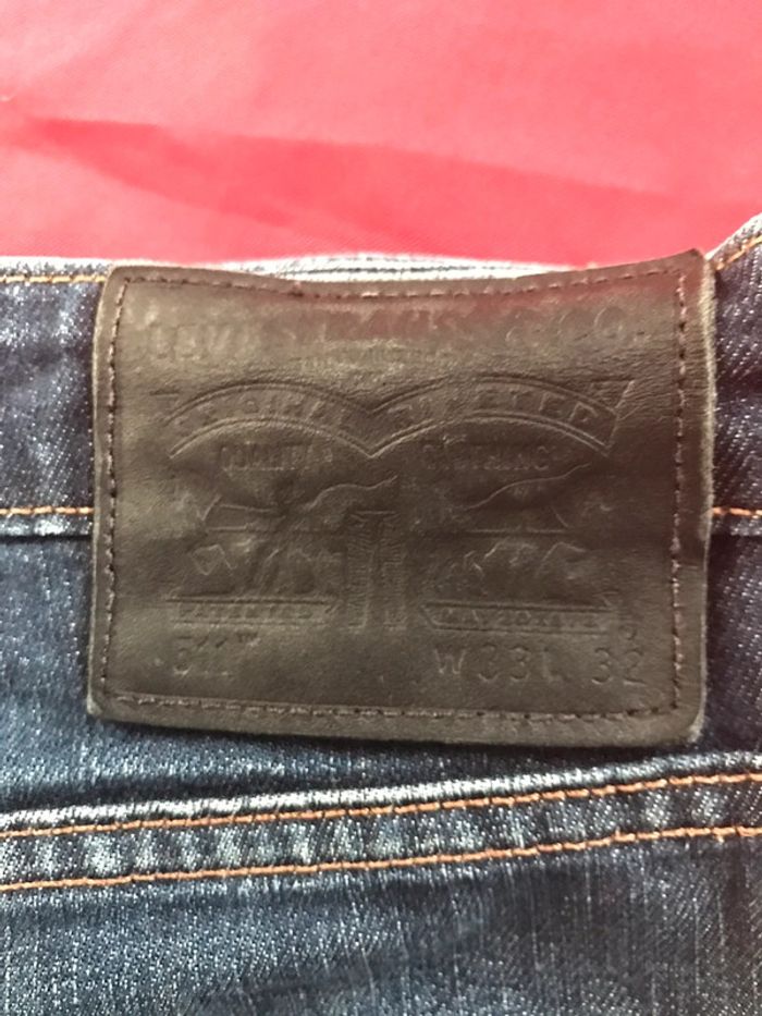 Short en jeans Levis (levi’Strauss) model 511 W33 (42-44 taille française) - photo numéro 14