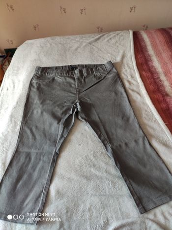 Pantacourt femme taille 54/56