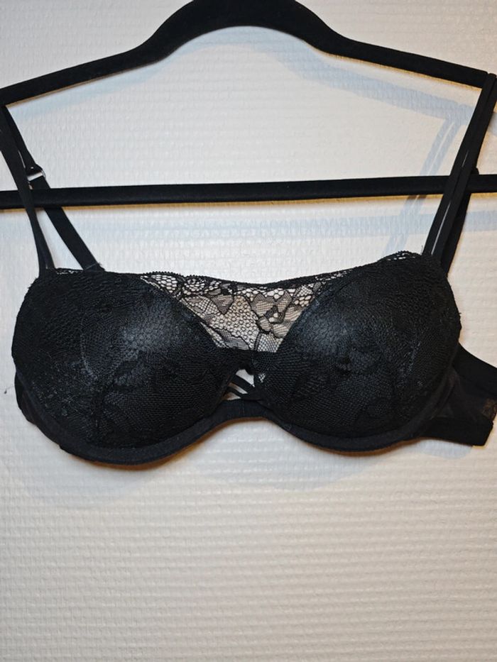 Soutien-gorge Undiz noir en dentelle