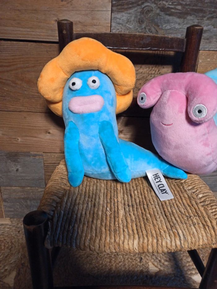 peluche hey clay tbe - photo numéro 2