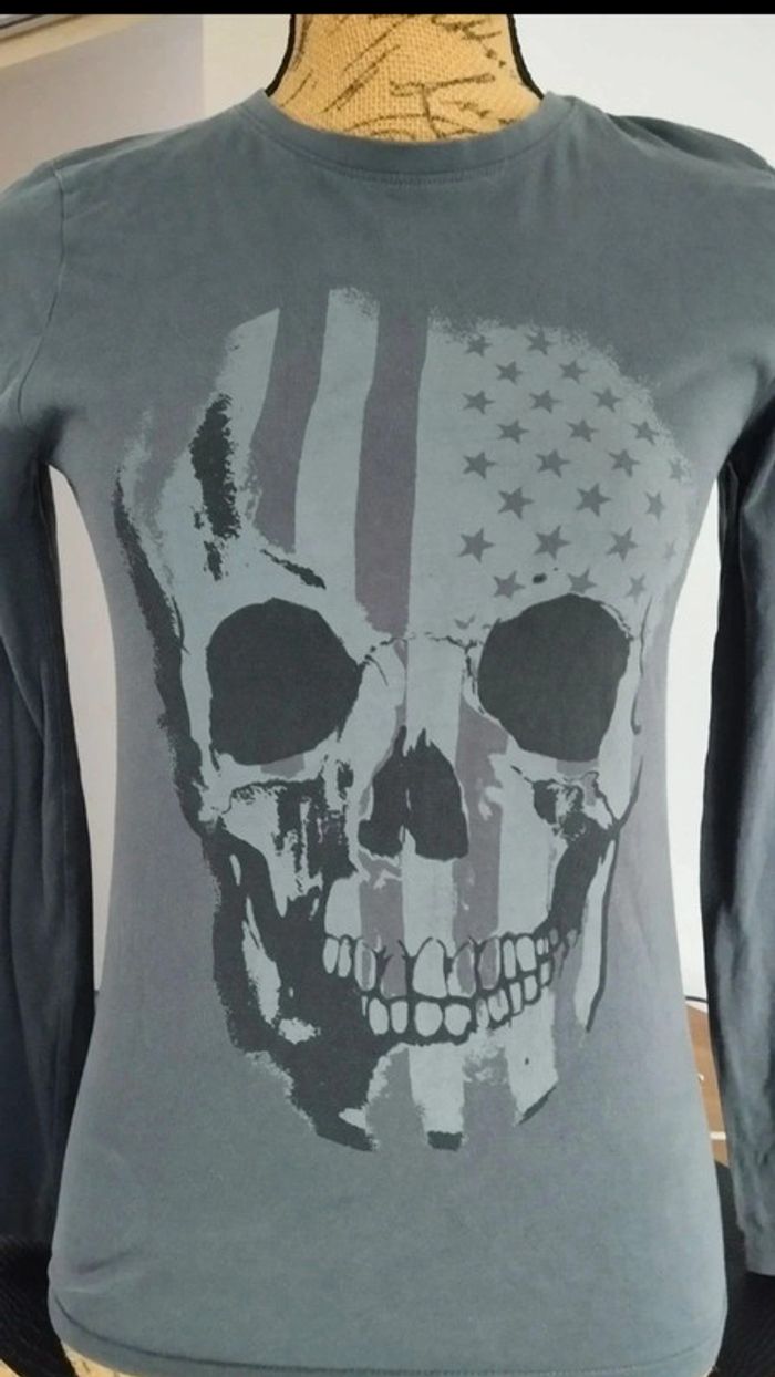 Tee shirt tête de mort gris taille 12 ans - photo numéro 3
