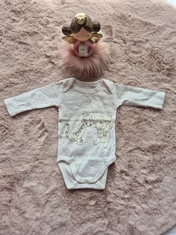 Body blanc winnie l’ourson  3 mois