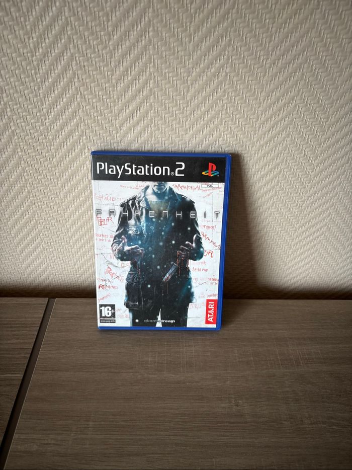 Boîtier Fahrenheit Ps2