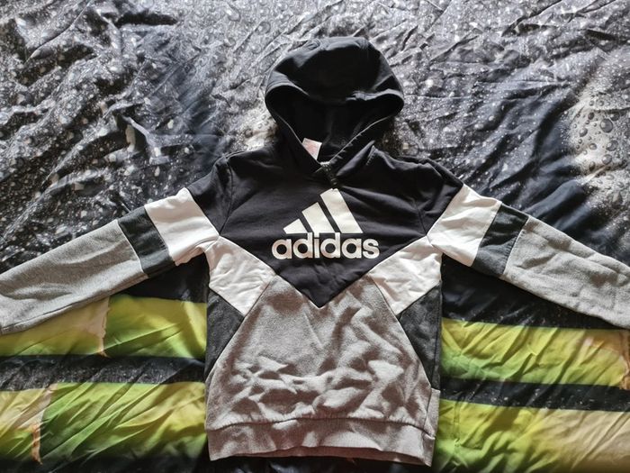Sweat enfant