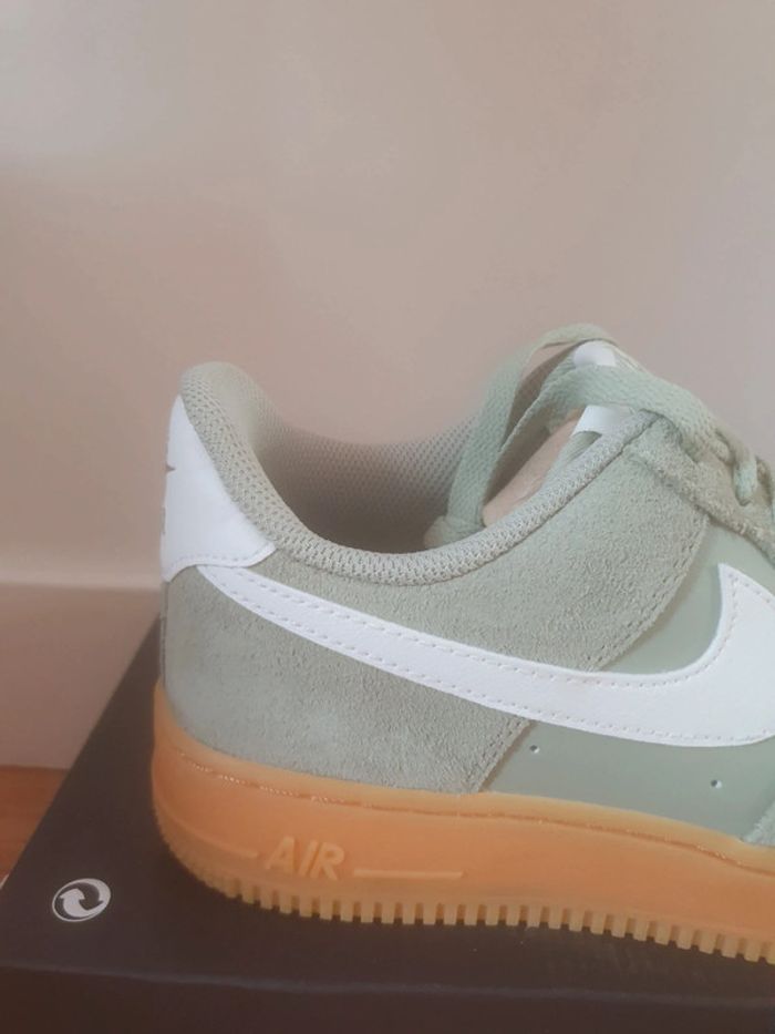 Nike Air Force 1 (40) - photo numéro 2