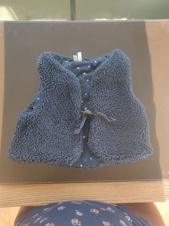 Gilet sans manches bleu marine 18 mois fille
