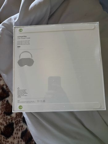 AirPods Max noir - Comme neuf sur Beebs