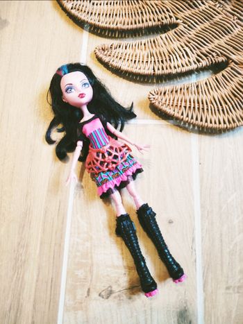 🦇Poupée Monster high Dracubecca freaky fusion Mattel