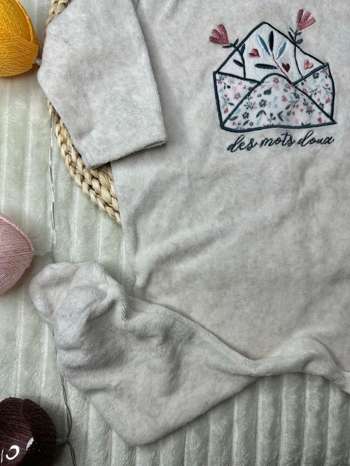 Pyjama Gémo 9 mois en velours - photo numéro 4