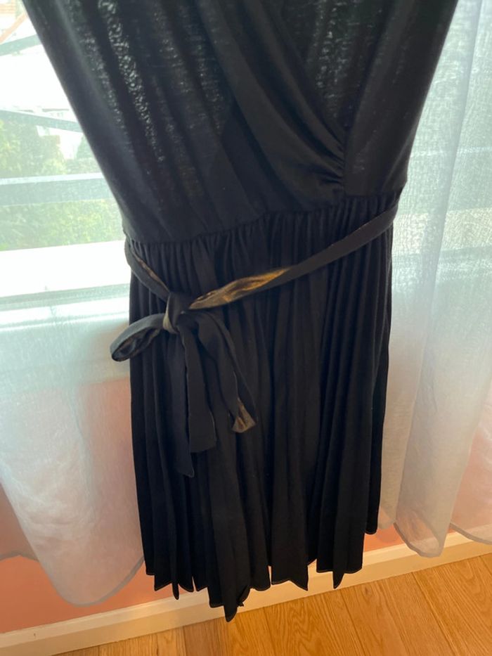 Robe noir plissée - photo numéro 3