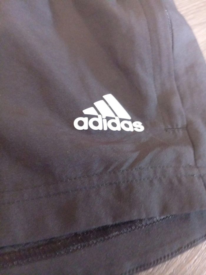Short adidas - photo numéro 2