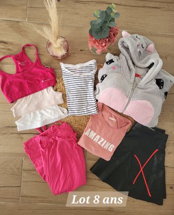 🌸Lot de 7 vêtements fille 8 ans de plusieurs marques