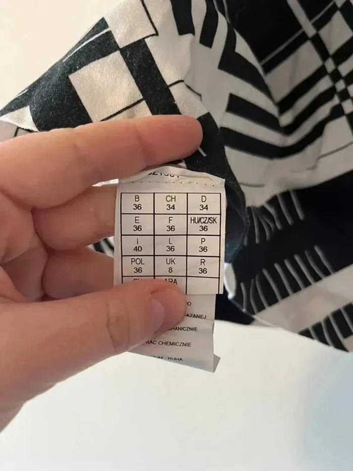 Robe courte - Taille S - photo numéro 4