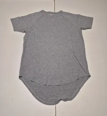 Tee-shirt gris