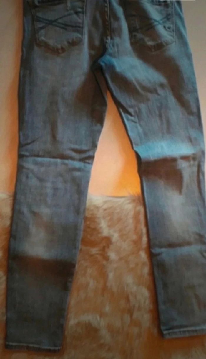 Jean 👖 - photo numéro 3