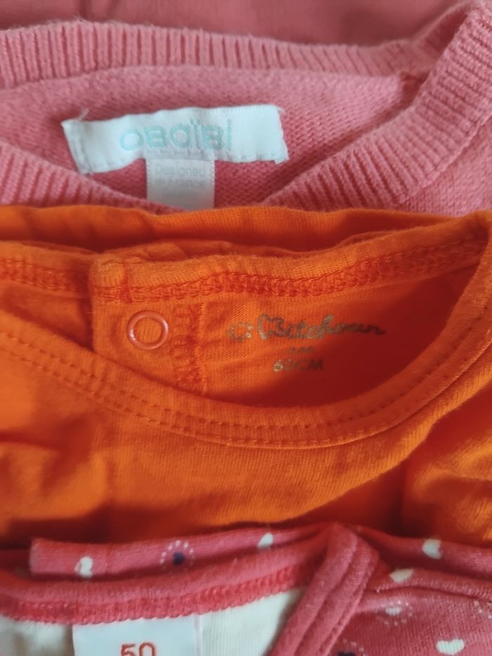 Lots de vêtements pour bébé de 6 mois en bon état. - photo numéro 5