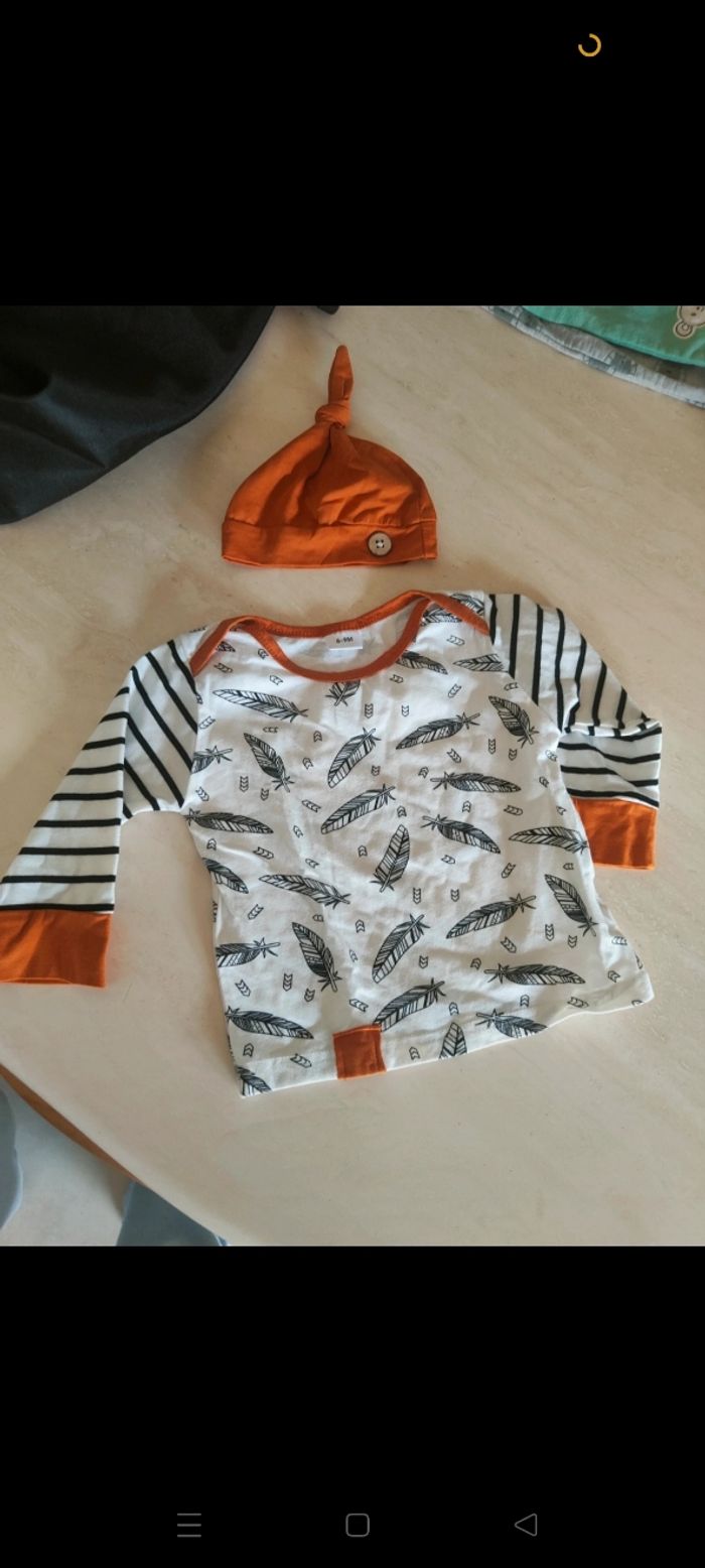 Lot de vêtements garçon 6 mois tshirts ensemble avec short kiabi - photo numéro 4