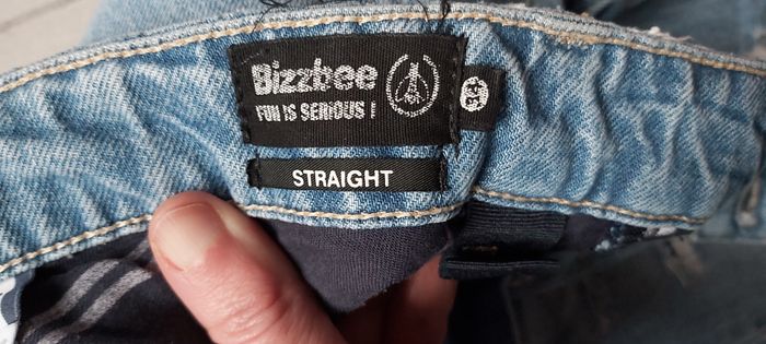 Jeans straight troué 34 - photo numéro 6