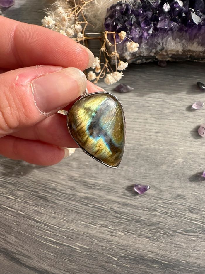 Pendentif en labradorite véritable de Madagascar – Pierre naturelle - photo numéro 7