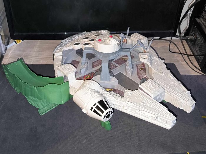 Jouet Sonore Faucon Millenium - Hot Wheels 2017 Mattel