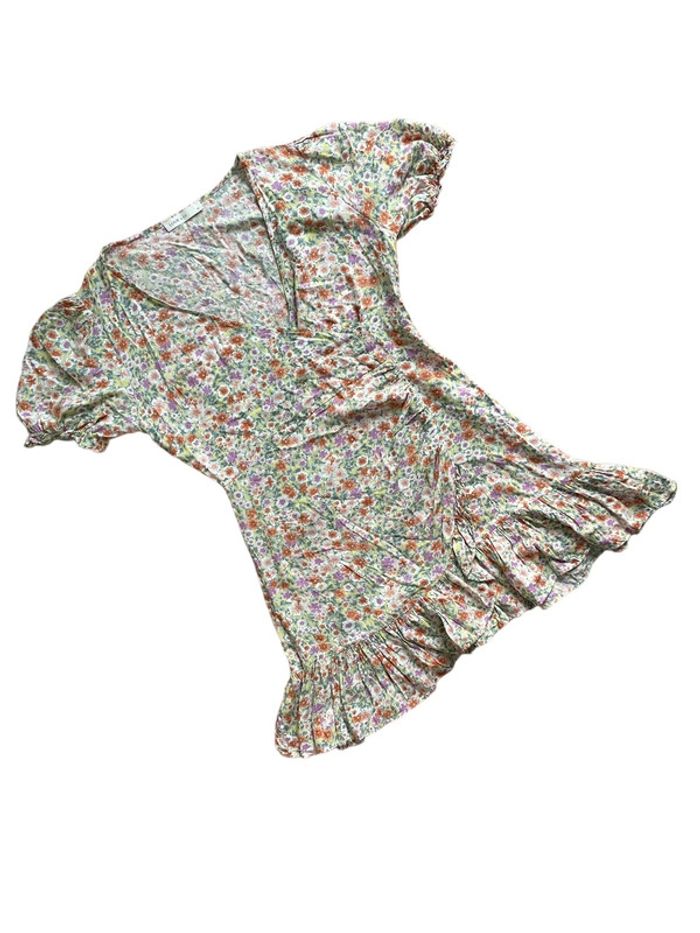 Rose fleurie couleurs pales Lovie & co taille M très bon état - photo numéro 2