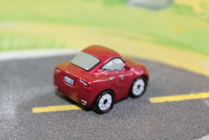 Disney Pixar cars min racer Natali Certain - photo numéro 5