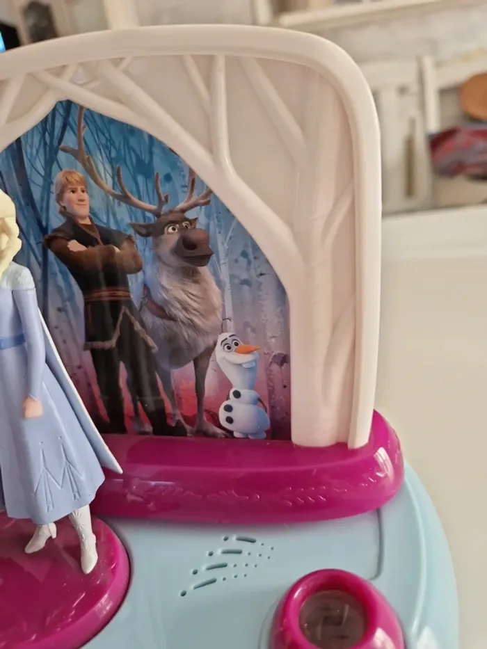 Réveil projecteur La reine des neiges - photo numéro 5