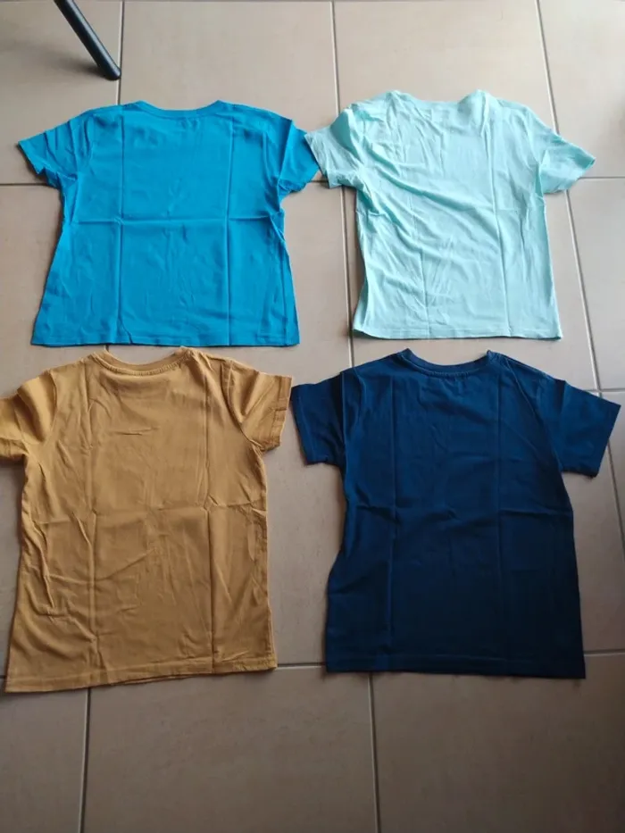 Lot de 4 t-shirt manches courtes d'été garçon taille 10 ans - photo numéro 13