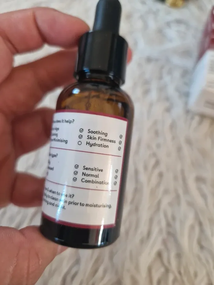 🤗 Sérum facial a l'acide hyaluronique neuf - photo numéro 4