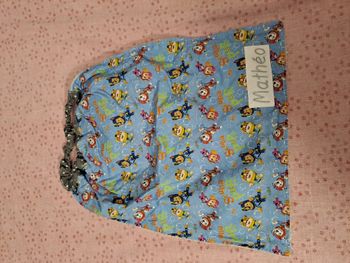 Bavoir élastique Mathéo NEUF Pat patrouille