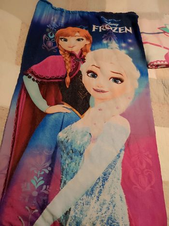 Drap de plage reine des neiges