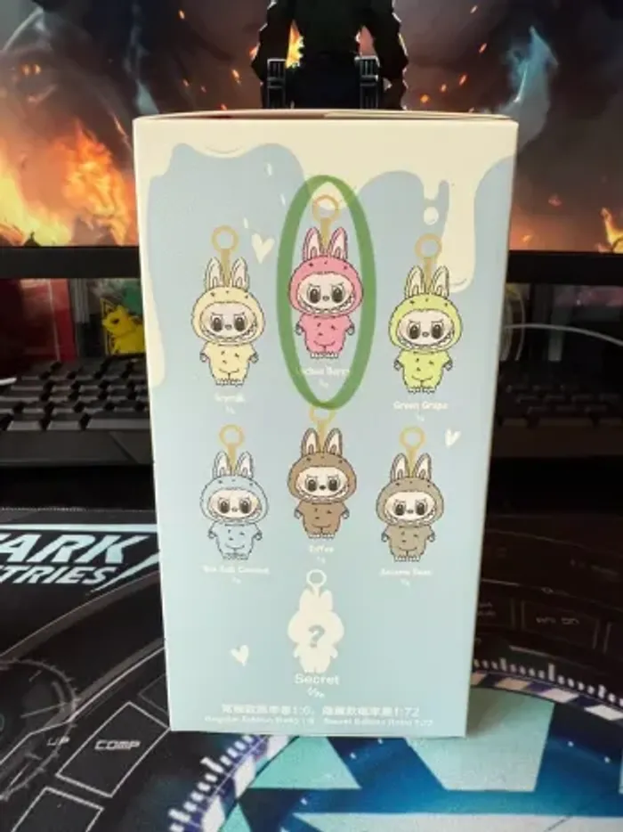 Labubu The Monsters Exciting Macaron Lychee Berry