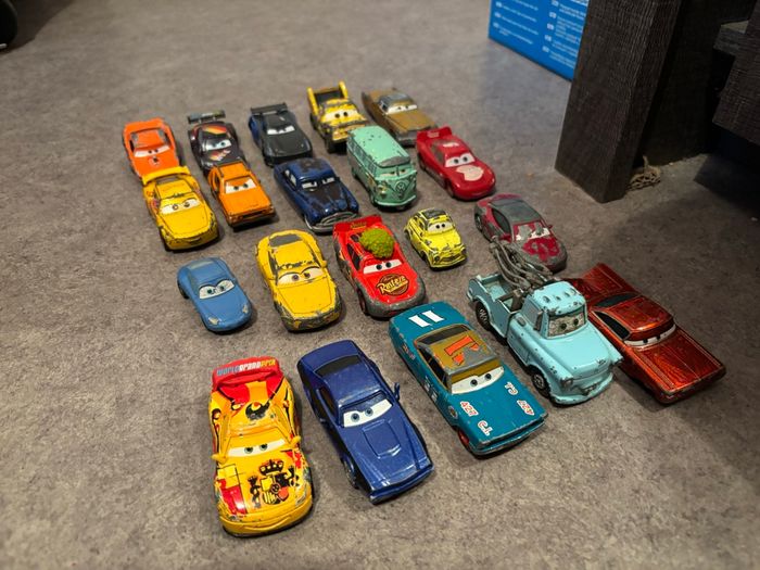 Gros lot 20 petites voitures cars - photo numéro 2