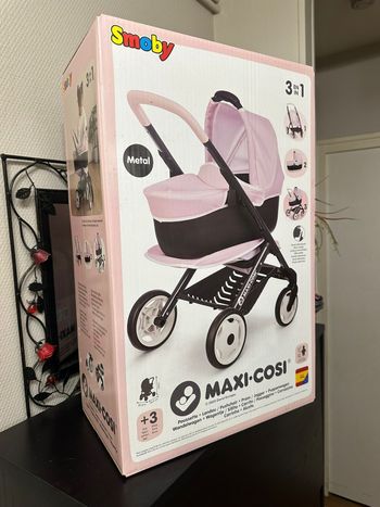 Jeu poussette Maxi-Cosi Smoby 3 en 1