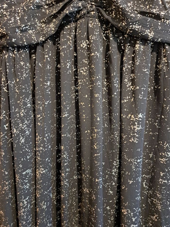 Robe longue à paillette - photo numéro 2