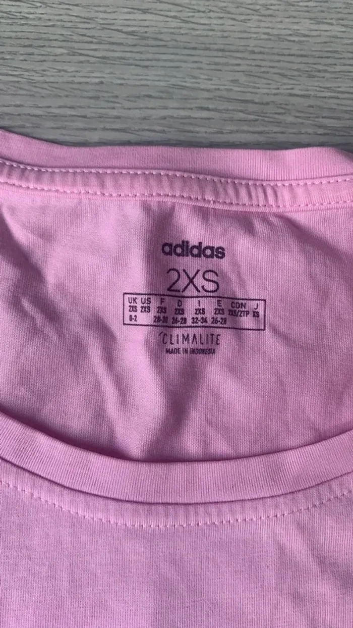 Teeshirt addidas 2xs - photo numéro 2