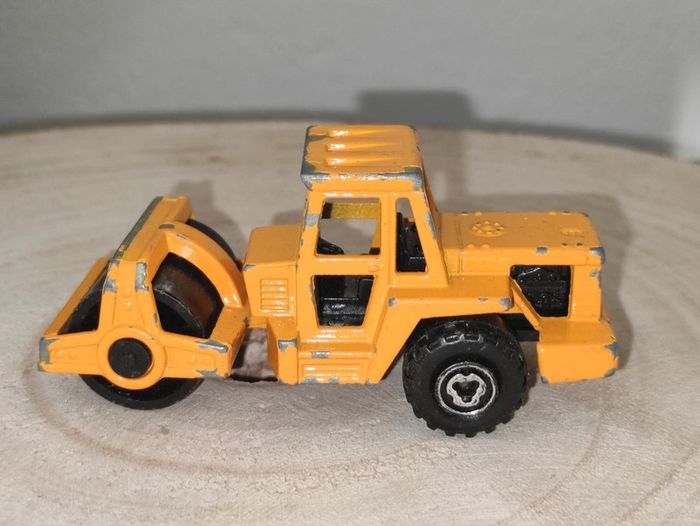 Majorette engin de chantier rouleau compresseur - photo numéro 2