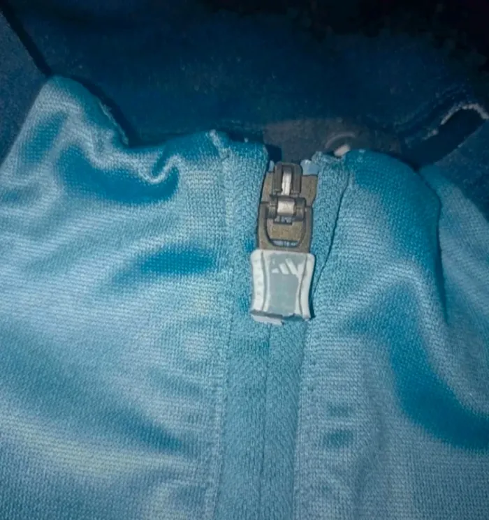 Pull adidas L - photo numéro 4