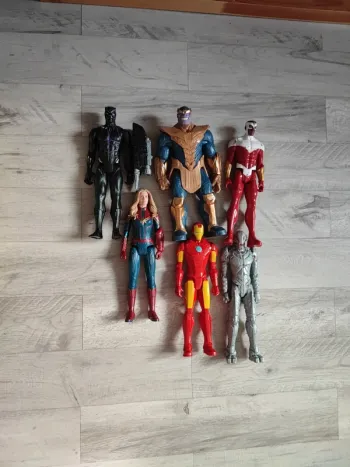 Lot de Figurine marvel ou a l'unité