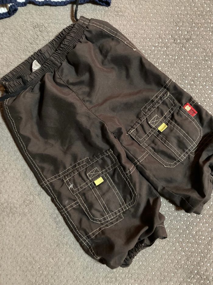 Lot 2 pantalons et 1 gilet 18 mois - photo numéro 5