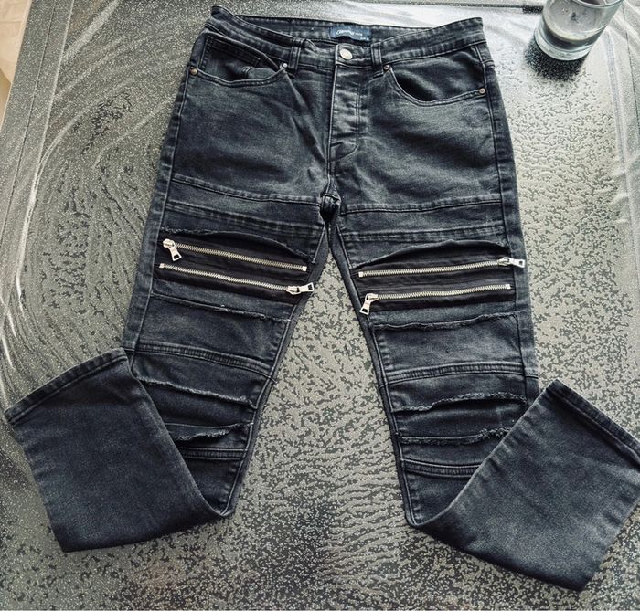 Jean noir / Taille 40 - photo numéro 2