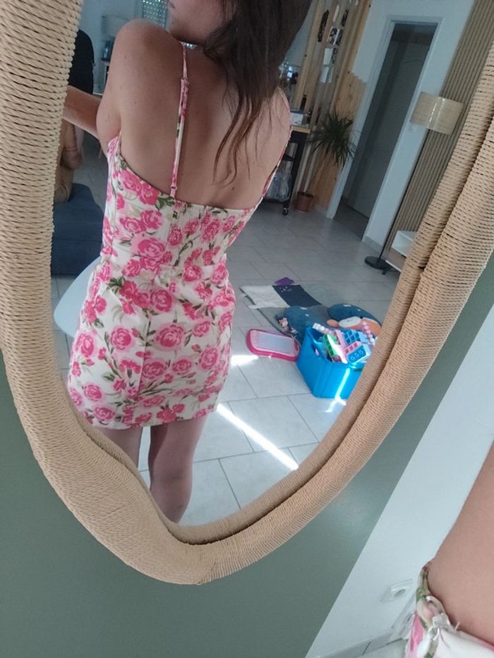 Robe Zara taille M - photo numéro 3