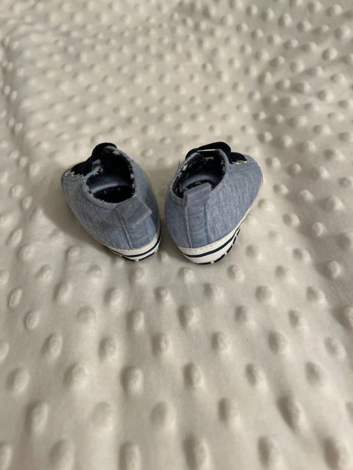 Chaussures bébé t. 16/17 - photo numéro 2